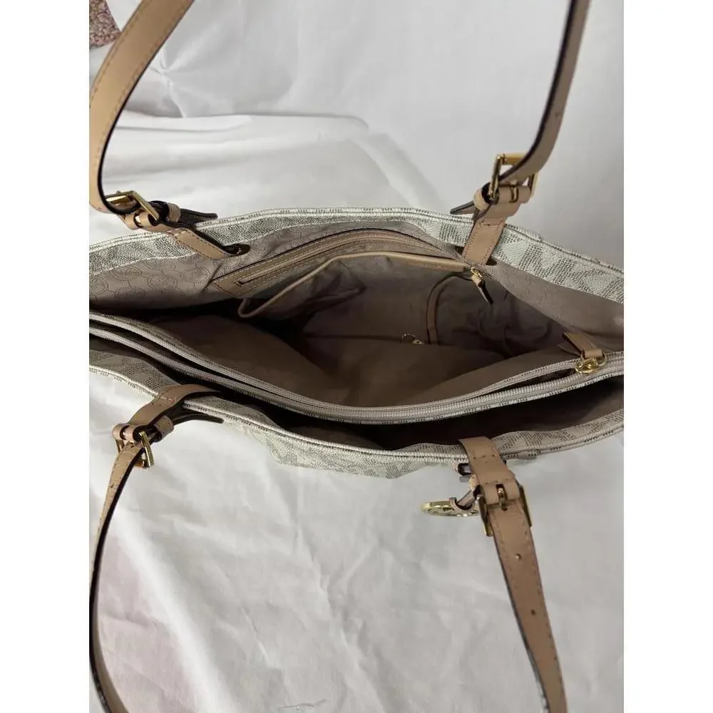 Michael Michael Kors NWT, Jet Set Tote Bag - Picture 6 of 7
